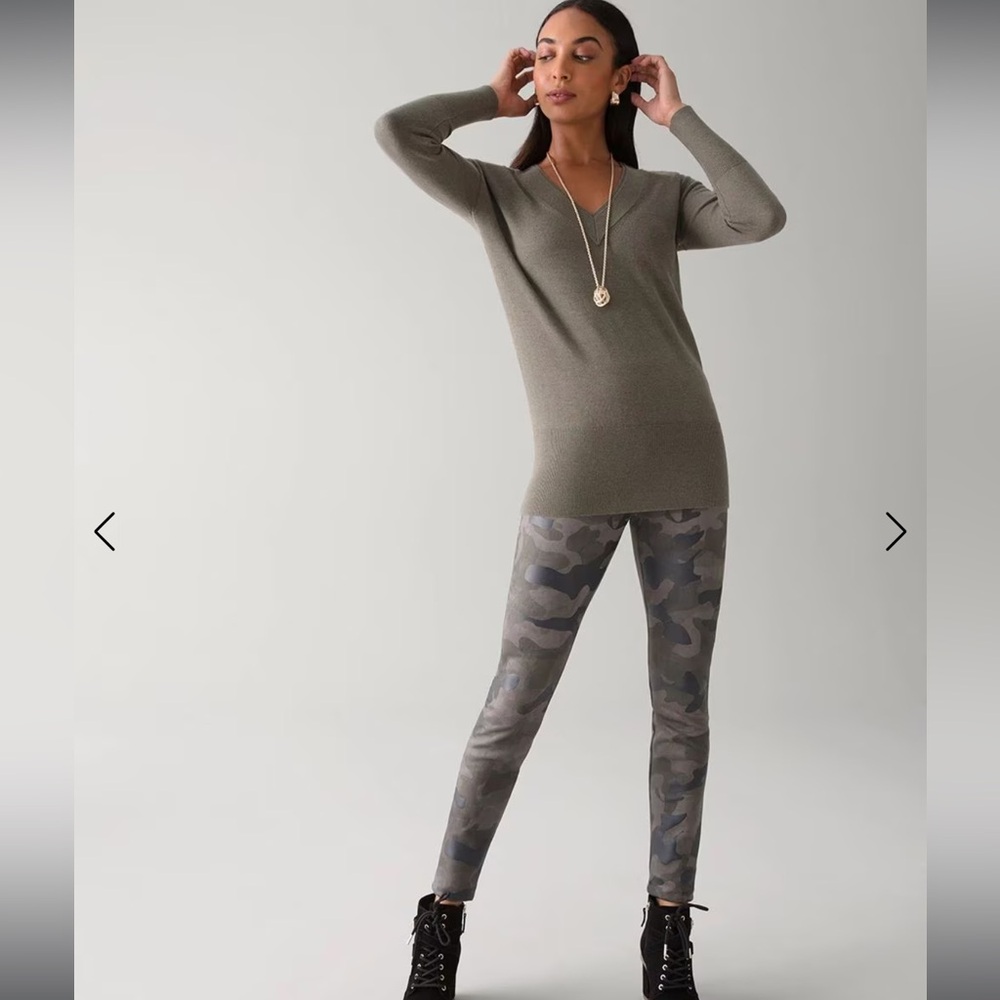 White House Black Market Camo-Print Runway Leggings Size 14R